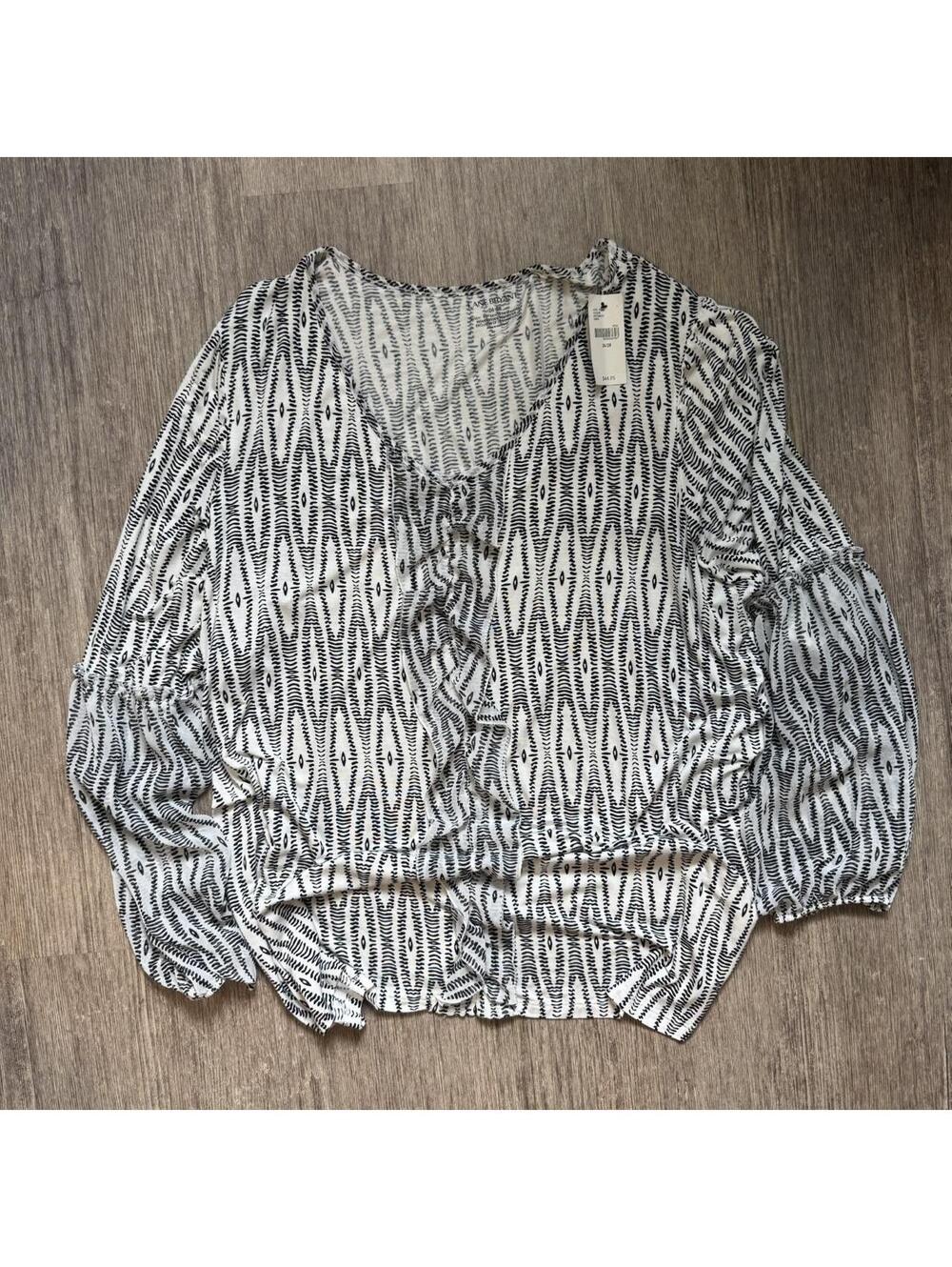Lane Bryant Women's White and Black Blous